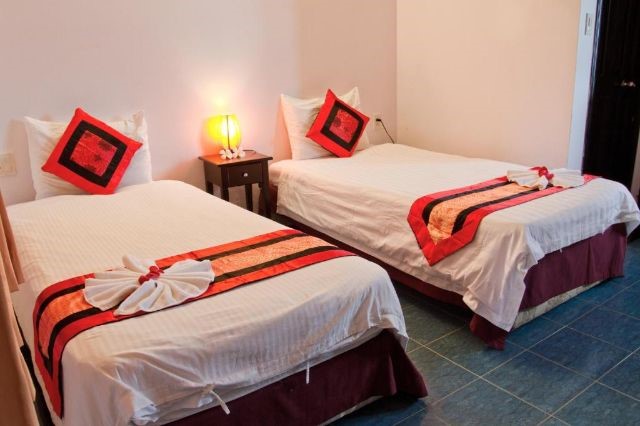 Phòng Deluxe Twin Sea View